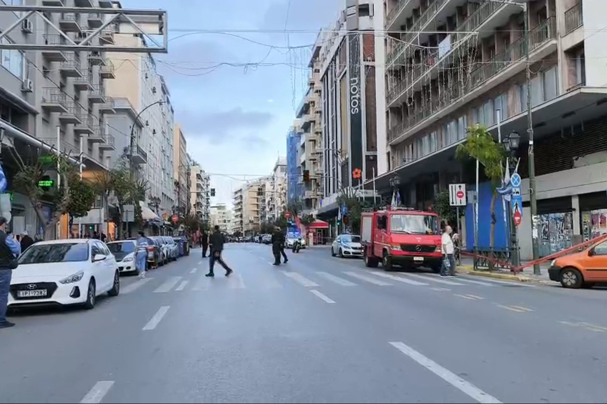 Κινητοποίηση για ύποπτη βαλίτσα- Συναγερμός