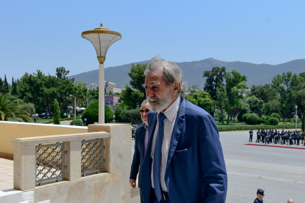 Ο πολιτικός κόσμος αποχαιρετά τον Γιώργο Βαρδινογιάννη