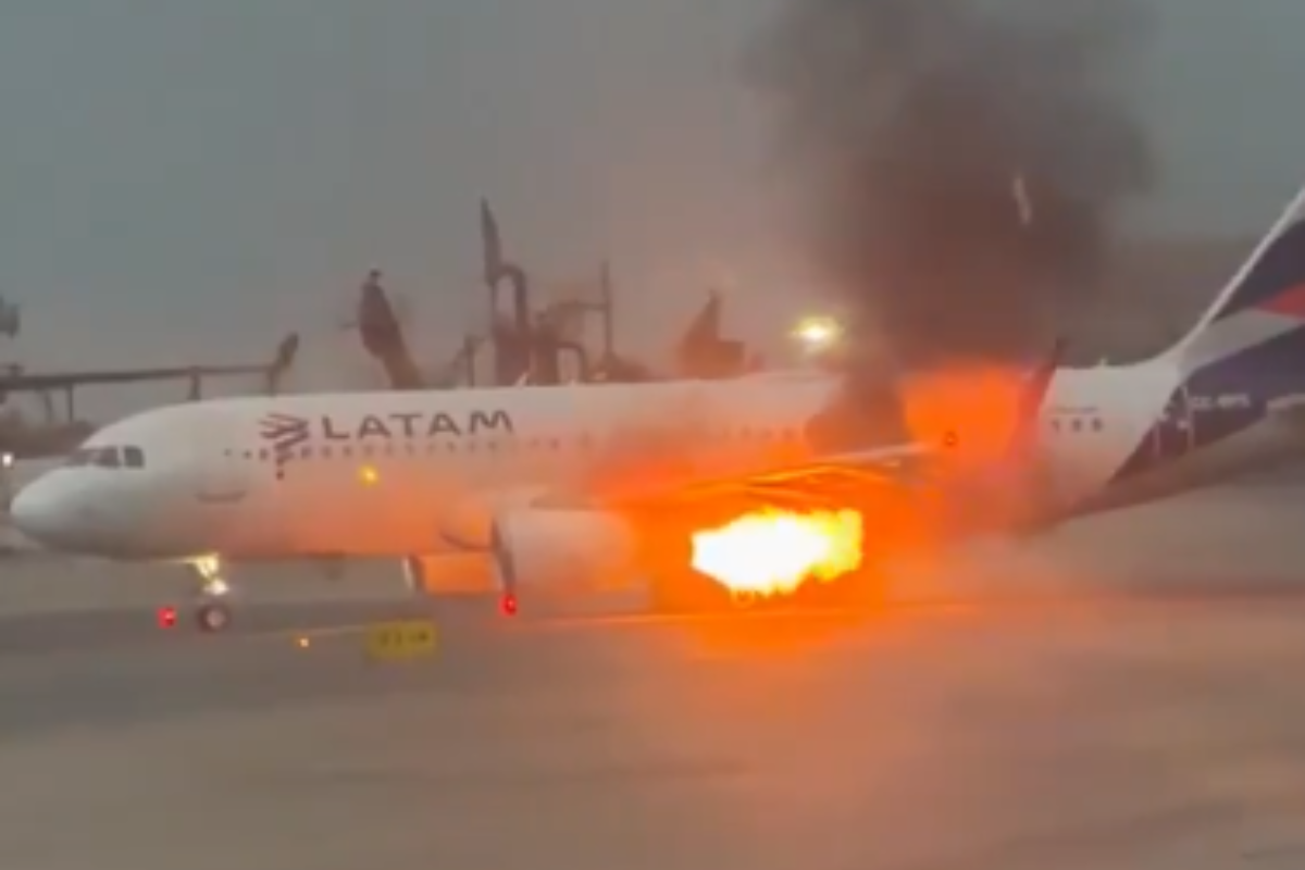 Φωτιά σε κινητήρα Airbus της LATAM πριν από την απογείωση