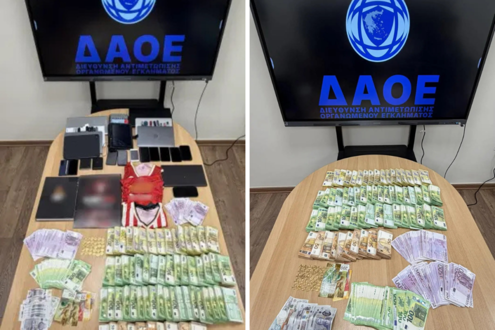 Φωτογραφίες: 931.463 Ευρώ βρήκαν οι αστυνομικοί στην έρευνα για το Μπάσκετ.