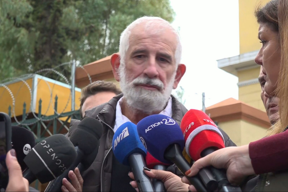 Πέτρος Φιλιππίδης: 12μηνη φυλάκιση με αναστολή στην γυναίκα που τον ειχε καταγγείλει