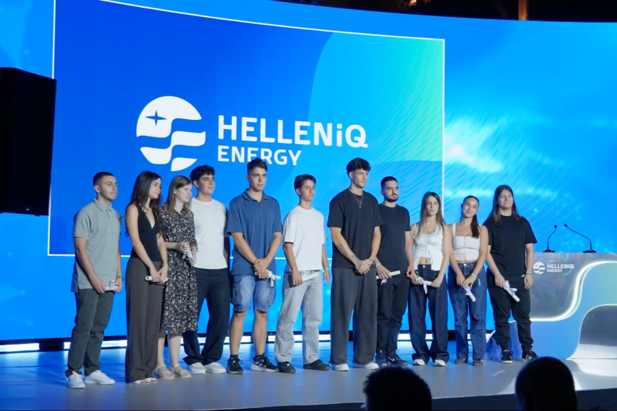 HELLENIQ ENERGY – Επιβράβευσε αριστούχους απόφοιτους Λυκείου