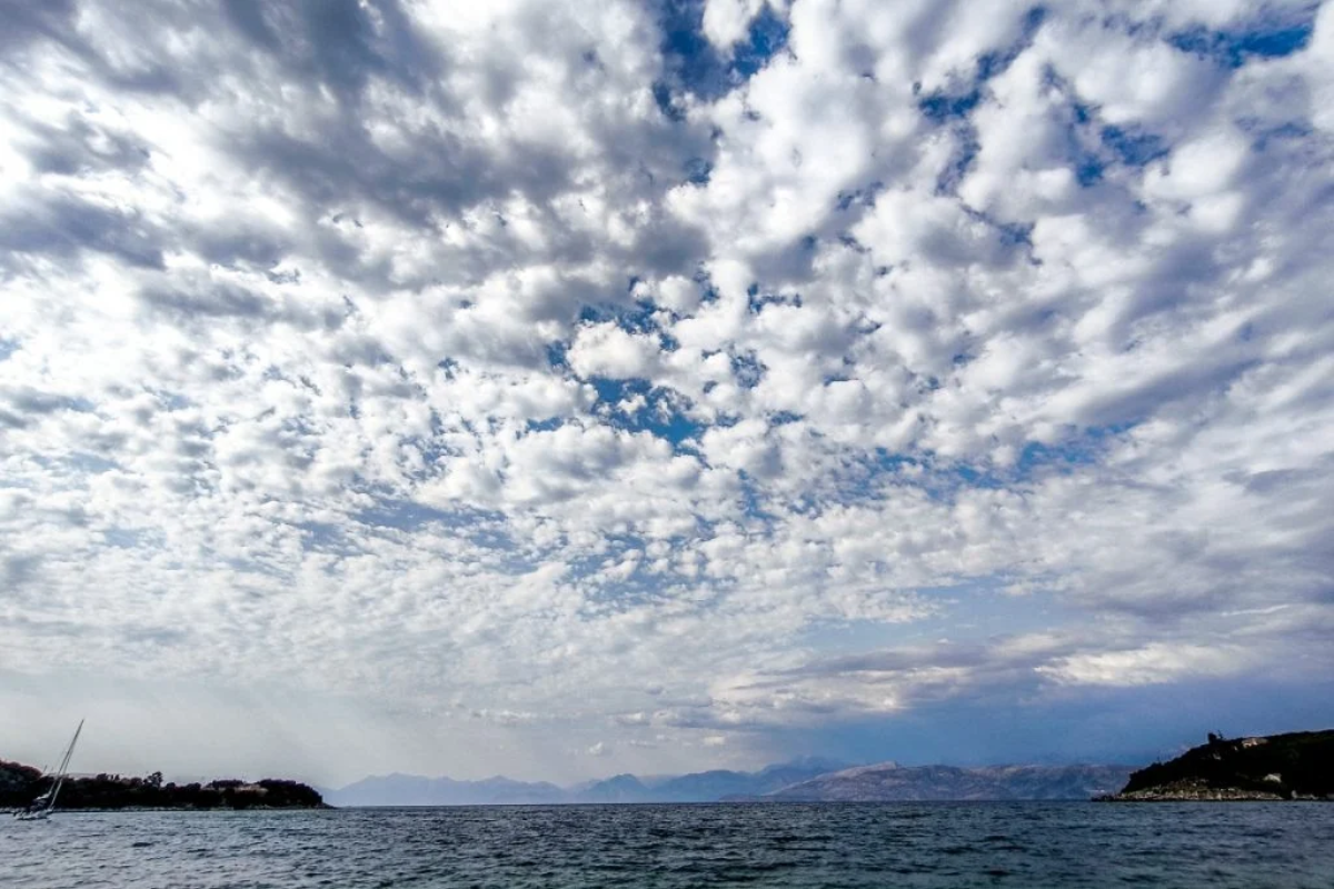 Καιρός: Υποχωρεί η αφρικανική σκόνη με βορειοδυτικούς ανέμους