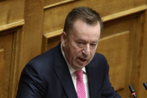 Στην ΕΛΑΣ ο Βασίλης Κόκκαλης μετά την παραίτηση από τον ΣΥΡΙΖΑ