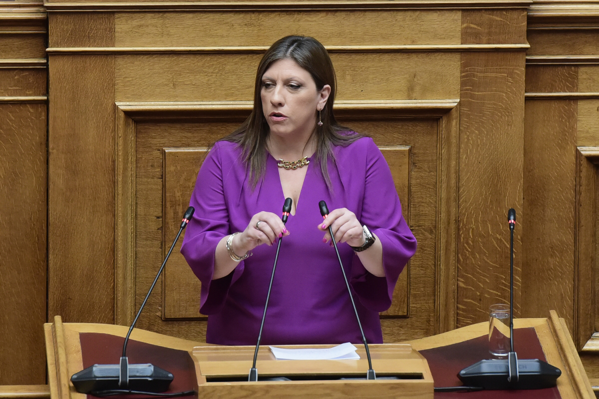 Ζωή Κωνσταντοπούλου: φέρνει τα «δώρα» για Δημόσιο και συνταξιούχους στη Βουλή
