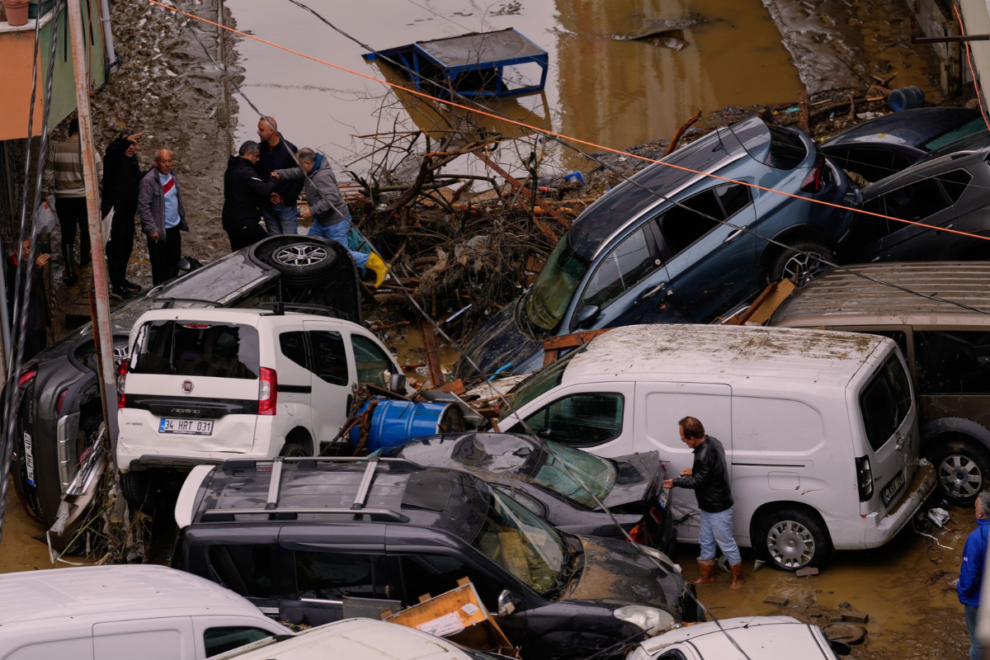 Τουρκία: Τρεις νεκροί και τέσσερις αγνοούμενοι από την κακοκαιρία στην Κωνσταντινούπολη