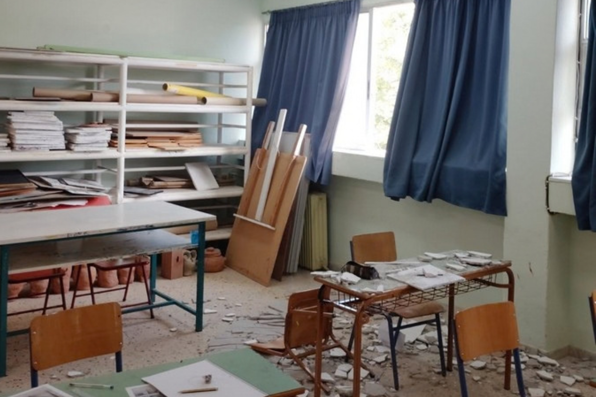 Νέα πτώση σοβάδων σε σχολείο