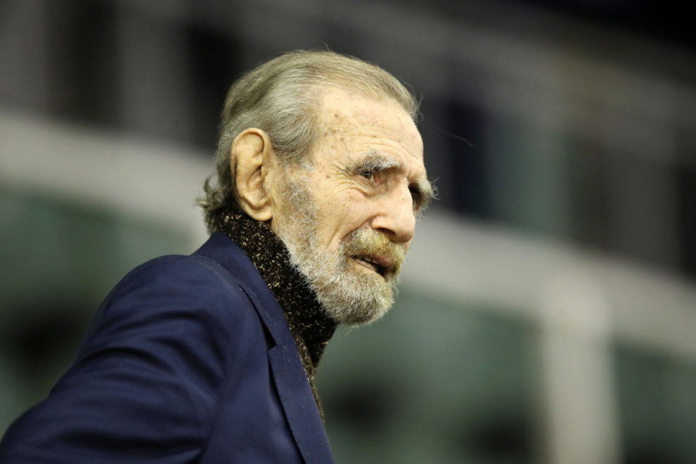 ΚΑΕ Ολυμπιακός: «Μία από τις πλέον εμβληματικές προσωπικότητες του ελληνικού ποδοσφαίρου ο Γιώργος Βαρδινογιάννης»