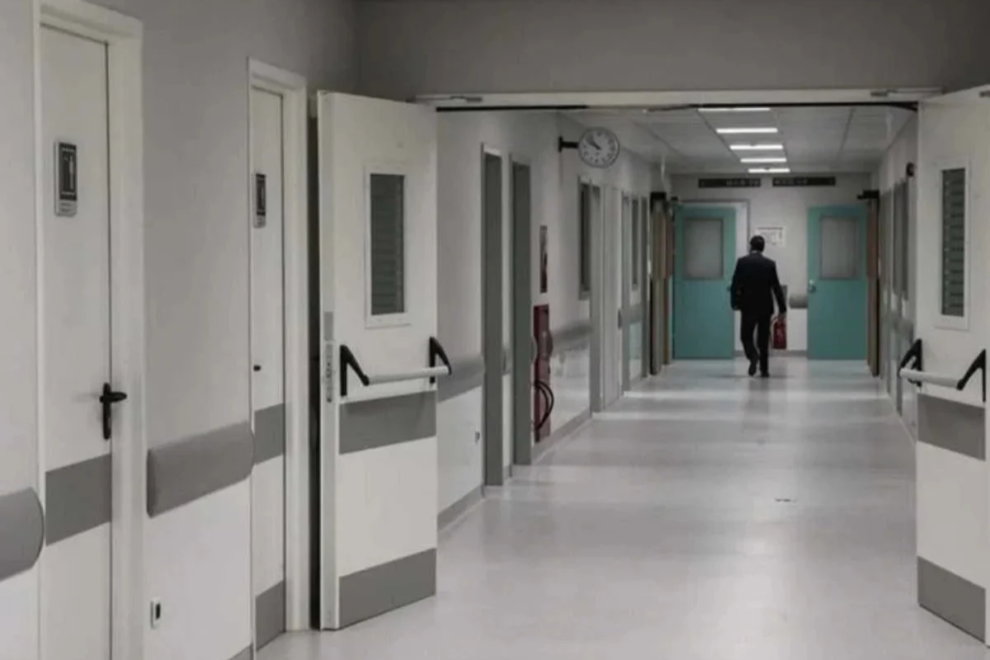 Βόλος: 18χρονος σοβαρά τραυματισμένος από έκρηξη βεγγαλικού